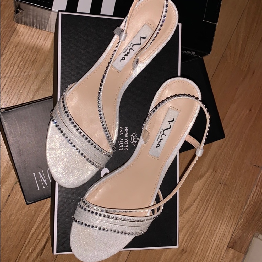 1.5 inch Nina heels.